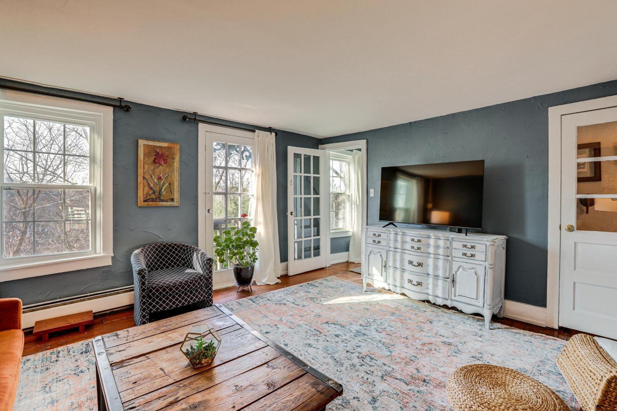 Lambertville Retreat - Walk To Shopping And Dining! Exterior photo